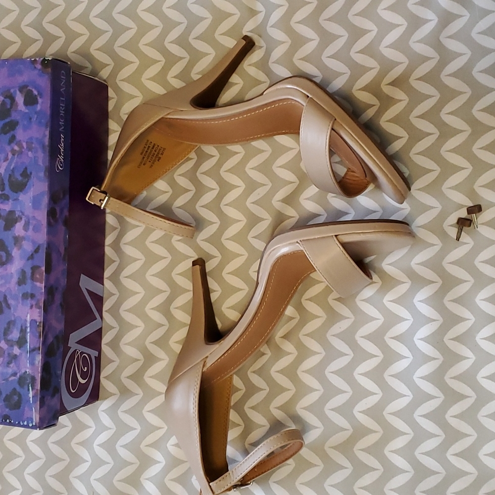 NEW Matte Nude Strappy Heels
